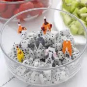 7Pcs/set Cute Mini Animal Cartoon Food Picks Children Snack Food Fruit Forks