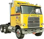 AMT 1/25 Scale Mack Cruise-Liner Semi Tractor Plastic Model Kit