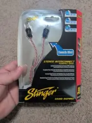 Stinger SI421.5 1.5 ft. of 2-Channel 4000 Series RCA Audio Interconnect Cable