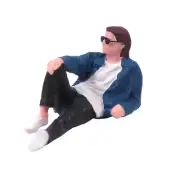 Resin 1/64 Man in Sunglasses Painted Figure Diorama Miniature Doll F Car Toys