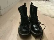 Dr. Martens 1460 YS Black Patent Lamper Boots Women’s Sz 8 US /39EU