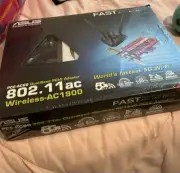 ASUS RT-AC68U AC1900 1300 Mbps 4 Port Gigabit Wireless AC Router Gaming