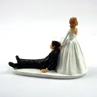 在飛比找蝦皮購物優惠-Funny Bride Groom Figurine Hum