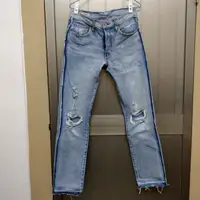 在飛比找蝦皮購物優惠-《二手名牌》Levi's 501 Original 牛仔褲 