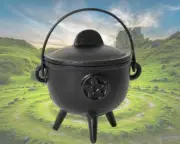 WITCHES CAULDRON CAST IRON TRIPOD STYLE PENTACLE ALTAR WICCA RITUAL SPELL 1.1 kg
