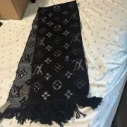 louis vuitton scarf womens