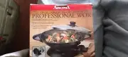 Wok pan with lid Aroma professional black new in box cookware 5 quart non stick