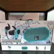 ALTEC LANSING WATERPROOF BLUETOOTH 4 PIECE SOUND KIT MINT GREEN