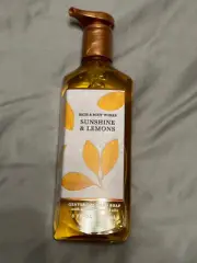 Bath & Body Works - Sunshine & Lemons Gel Hand Soap - 8 oz. - New