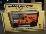 Matchbox Models of Yesteryear Y-12 1912 Ford Model T Van Hoover Vacuum