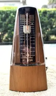 FLEOR LIGHT TEAK METRONOME MODEL X000121KIT