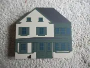 1988 Cats Meow Hagerstown Series Yule Cupboard Shelf Sitter