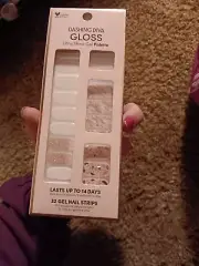 Dashing Diva Gloss Ultra Shine Gel 32 Gel Nails Strips Color: Crystal Clear
