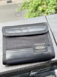 在飛比找Yahoo!奇摩拍賣優惠-二手日本製porter 短皮夾 錢包 heat系列