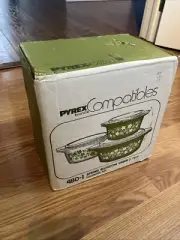 Pyrex Compatibles - Spring Blossom Green Casserole Set