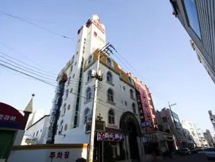 維多利亞汽車旅館Victoria Motel