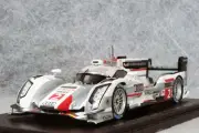 1/43 Audi R18 E-Tron Quattro 2013 Le Mans 24 Hours Winner 2 Spark Minicar
