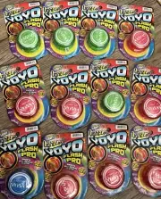 12 Pack Ja-Ru Light Up Yoyo Flash Pro Smooth Ball Bearing Clutch Green & Orange