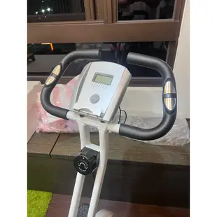 （二手）BEFIT 磁控健身車 飛輪車 健身腳踏車