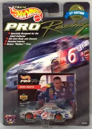 Hot Wheels Pro Racing 1st Edition 1998 #6 Mark Martin Valvoline SynPower