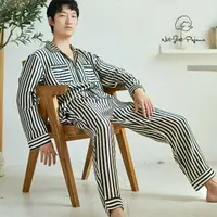 在飛比找樂天市場購物網優惠-NotJustPajama蠶絲條紋男士睡衣兩件套/西服式真絲