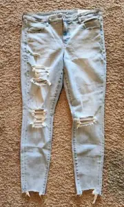American Eagle Low Rise Jeggings ~ Size 16 LONG ~ Next Level Stretch Light Wash