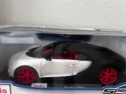 Maisto collectable model 1:18 scale BUGATTI CHIRON