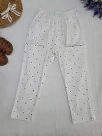 在飛比找Yahoo!奇摩拍賣優惠-正韓korea 韓國進口2F33白色小點點立體口袋彈性長褲9