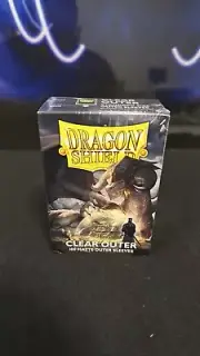 Card Sleeves Dragon Shields: (100) Outer Sleeves - Matte Clear