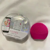 在飛比找蝦皮購物優惠-foreo Luna fofo洗臉機 全新僅打開拍照 可連接