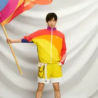 在飛比找蝦皮購物優惠-【豬豬老闆】ADIDAS ORIGINALS PRIDE 彩