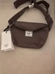 Herschel Fourteen NWT Waist Fanny Pack Sparrow One Size