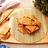 在飛比找蝦皮購物優惠-【夏坤休閒食品】田園菜脯餅 菜圃餅