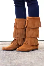 New Minnetonka Fringe Dusty Brown Suede Leather Boots Size US 6 M/UK 4