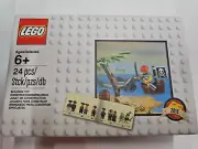 Lego Classic Pirate Minifigure Set 5093082