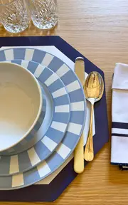 [THE LINO] Essential Set-of-Four Stoneware Dessert Plates