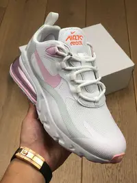 在飛比找Yahoo奇摩拍賣-7-11運費0元優惠優惠-Nike Air Max 270 React 氣墊 白粉 休