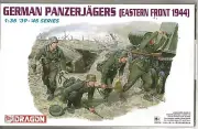 Dragon WWII German Panzerjagers, Eastern Front 1944, Figures 1/35 6058 ST