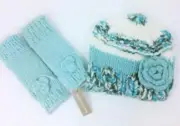 New PEPPERCORN KIDS Knit HAT & MITTENS SET Size 2-4 years Blue White Fingerless