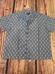 BoohooMan Men Button-Up Blue Patterned Shirt Size Large