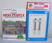 Bachmann HO Scale 6 Mini-People HAND DECORATED + AHM Old Fashion Street Lamps