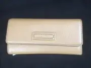 Marc Jacobs Trifold Wallet in praline color M0001204