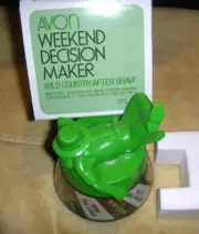 AVON NEW ORG BOX VTG WEEKEND DECISION MAKER WILD COUNTRY AFTERSHAVE 3 OZ FULL