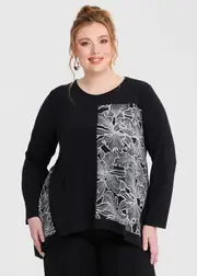 [Taking Shape] Taking Shape Spliced Detail Top Size 16 in Black / Multi - Plus Size Women's Clearance Black / Multi