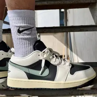 【JP代購】AIR JORDAN 1 LOW JADE SMOKE  男女鞋 煙燻翡翠 DC0774-001