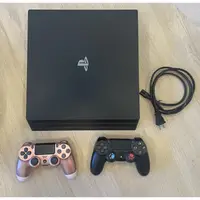 在飛比找蝦皮購物優惠-SONY PS4 Pro 1TB 主機+2手把(二手）