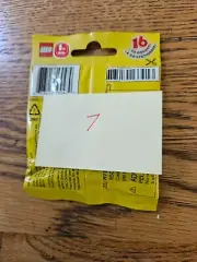 Lego Minifigures Series 1 Robot Unopened