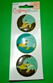 CRAFTING with BUTTONS 1 1/4" HEDGEHOG 1 CARD=3 BUTTONS Lot C35