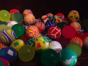 750 Super Bouncy Balls Toy Vending Gumball Machine 27mm 1" Superballs
