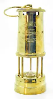 Brass Welsh Miners Safety Coal Miner Lamp New Made In Wales 9" Tall 23cm Replica